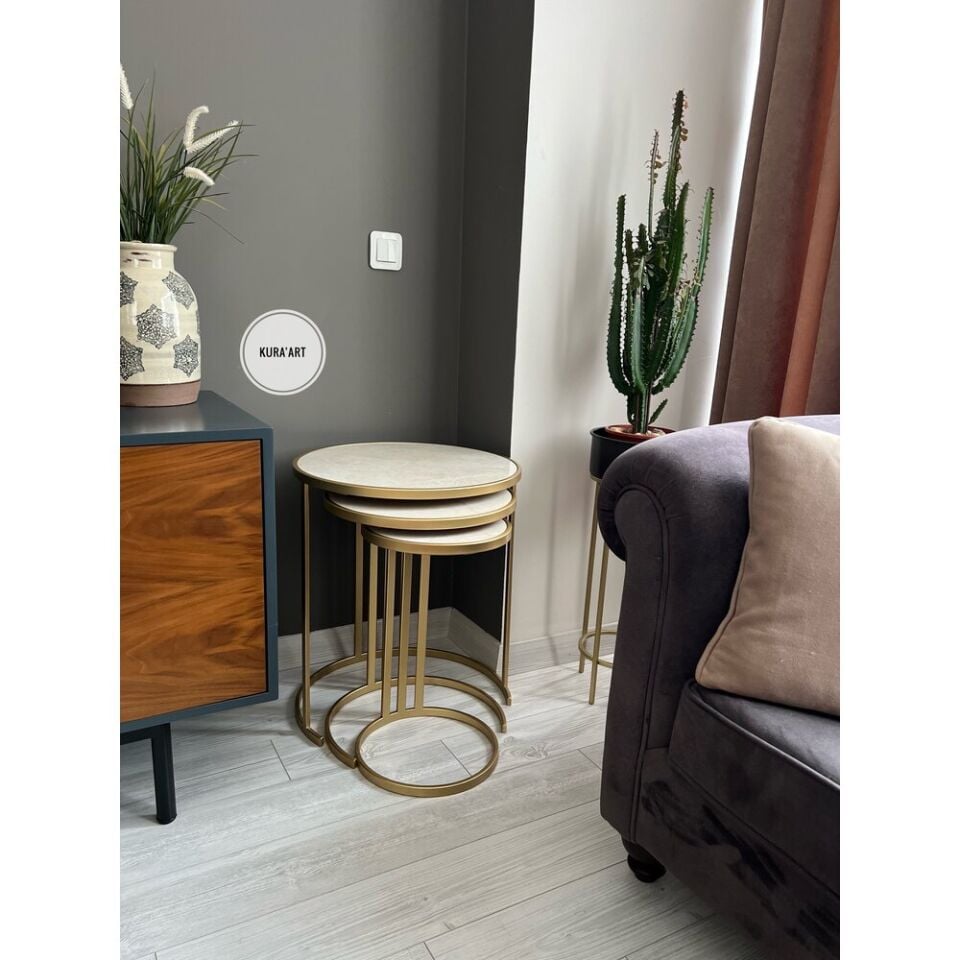 3’lü Seramik Urban Sehpa (krem rengi/pirinç eskitme)